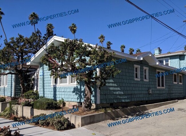 Building Photo - ** Self Guided Tour **Belmont Shores Updat...