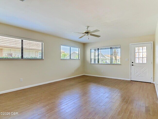 Building Photo - 49 Bogey Cir