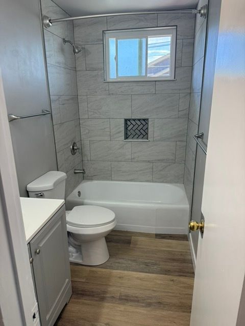 Building Photo - 474 Delaware St