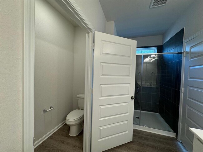 Building Photo - 27395 Axis Deer Trl