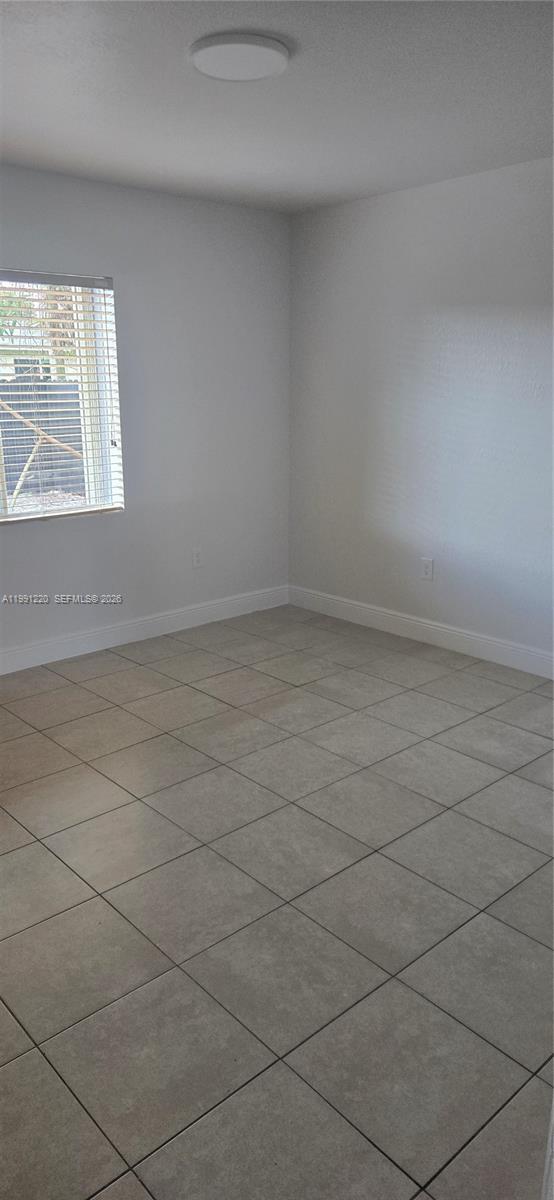 Building Photo - 3190 NW 5th Ct