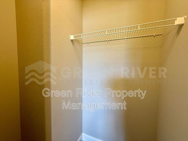 Building Photo - 4019 Cormorant Ln