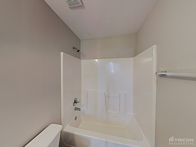 Building Photo - 74 Walnut Creek Ct