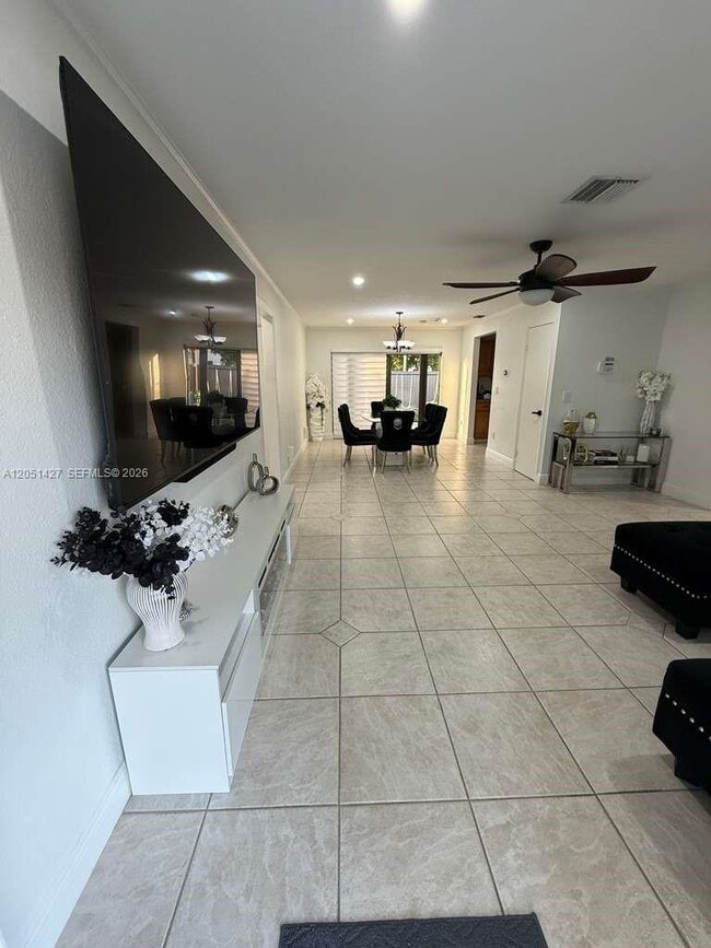 Building Photo - 1711 N Anhinga Ln