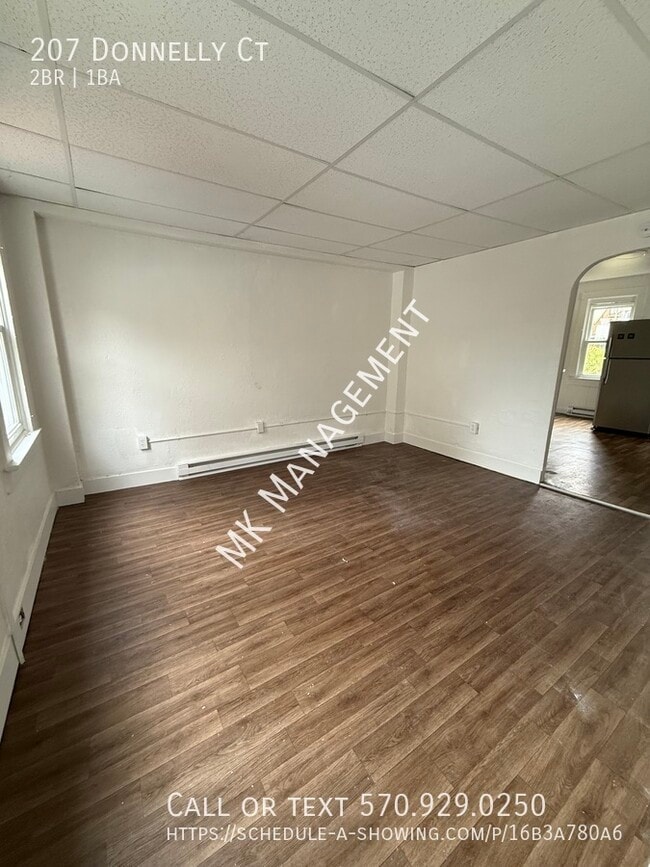 Building Photo - 207 Donnelly Ct