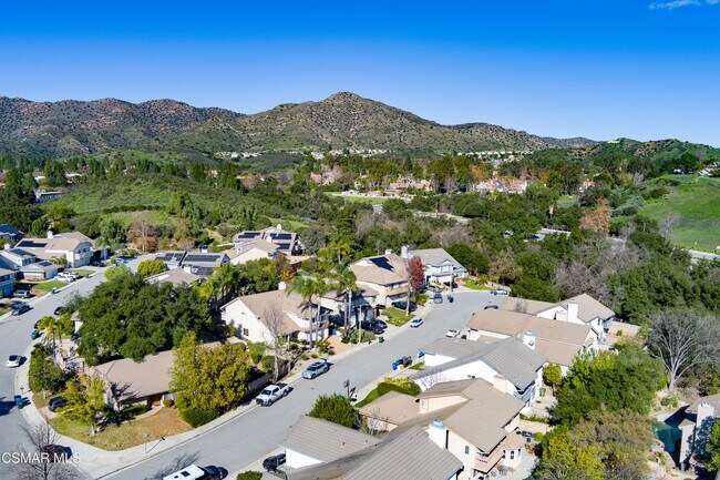 Building Photo - 382 Rockedge Dr