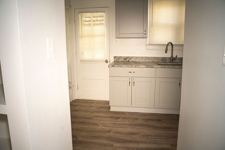 Building Photo - 8206 Old Harford Rd