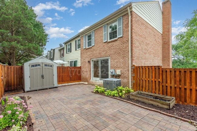 Building Photo - 6613 Deer Gap Ct