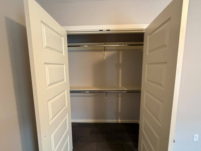 Building Photo - "Spacious Blank Canvas with 2 Full Baths in Edinburg's Heart – Ready for Your Vision!"