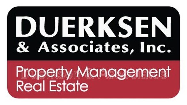 Building Photo - 1674 SW Country Club Pl