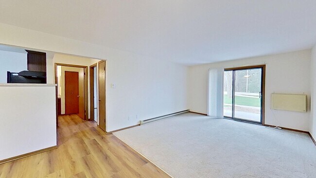 Building Photo - Renovated 1 Bedroom/1 Bathroom Lower Unit Available