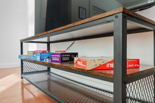 Building Photo - 3532 Greenwood Blvd