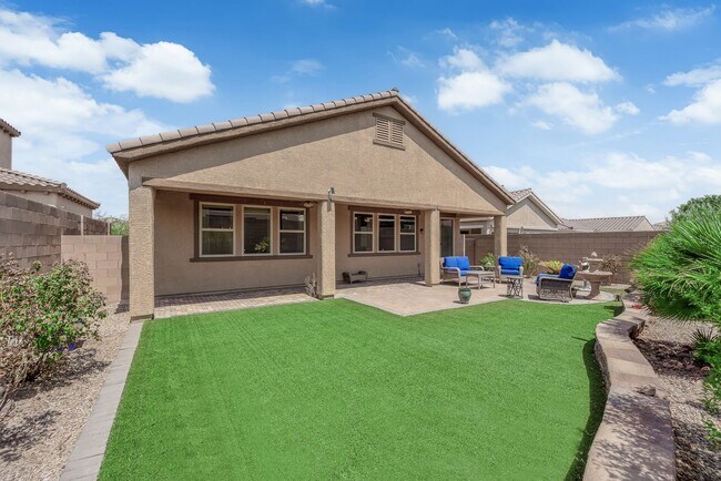 Building Photo - 279 Via San Gabriella