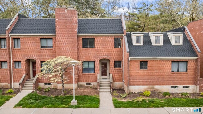 Building Photo - 113 Promenade Unit 113 Dr