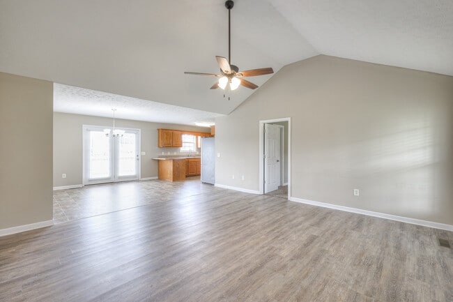 Building Photo - 119 Broomsage Cir