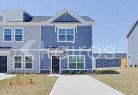 Building Photo - 2431 Banyan Cir