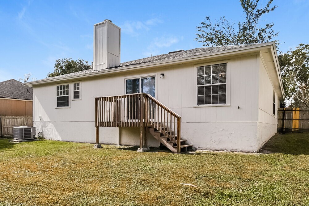 Building Photo - 8217 Glasgow Ct