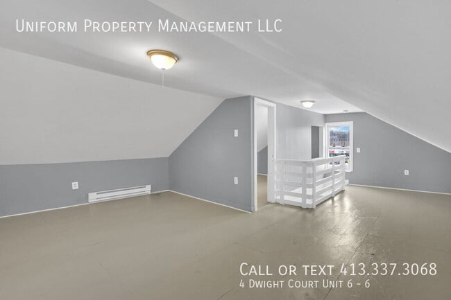 Building Photo - 4 Dwight Ct