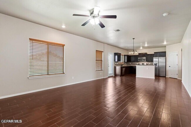 Building Photo - 2047 Dreamlight Pl