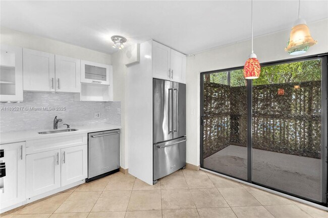 Building Photo - 3265 Virginia St