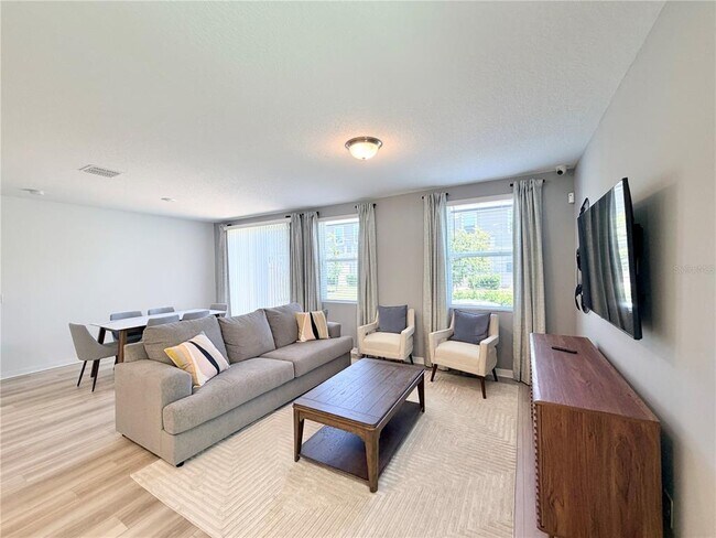 Building Photo - 4536 Burrowing Owl Lp