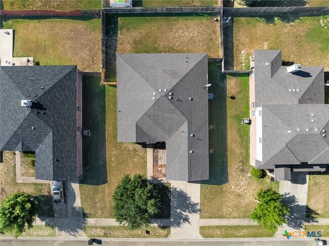 Building Photo - 3308 Catalina Dr