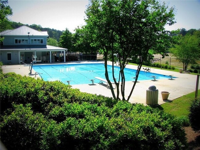 Building Photo - 336 Quail Run