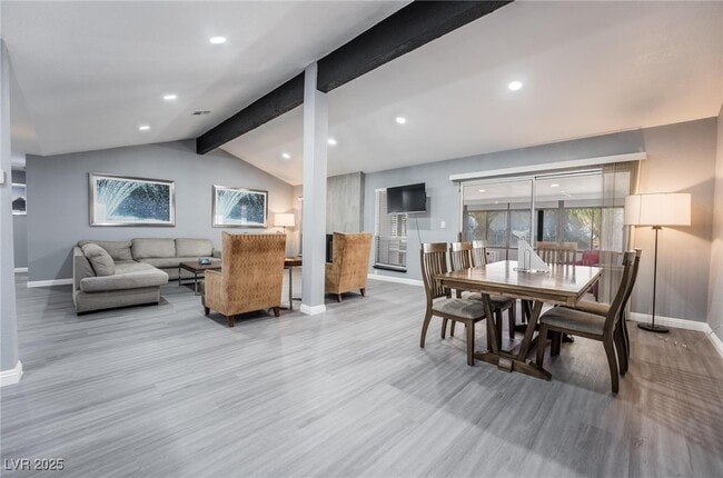 Building Photo - 7439 Trudy Ln