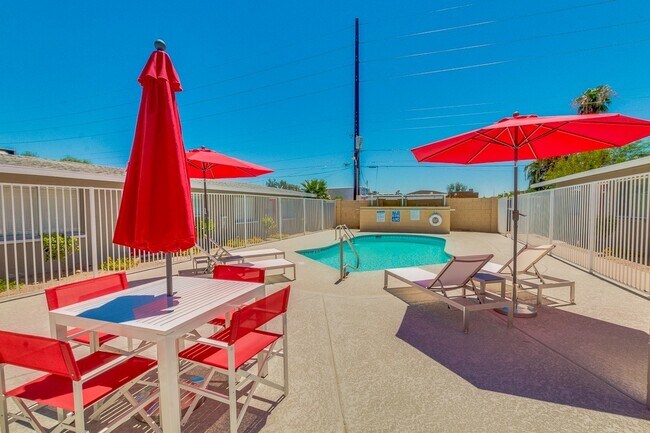 Building Photo - South Scottsdale Studio Casita w/ Private Patio | 4 Weeks Free | Remodeled Quartz & Stainless Kit...