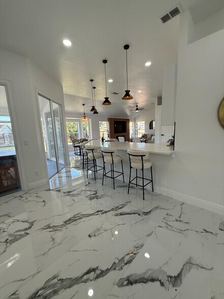 Building Photo - 1608 Ledgestone Dr
