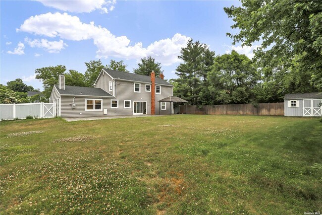 Building Photo - 34 Millbrook Dr