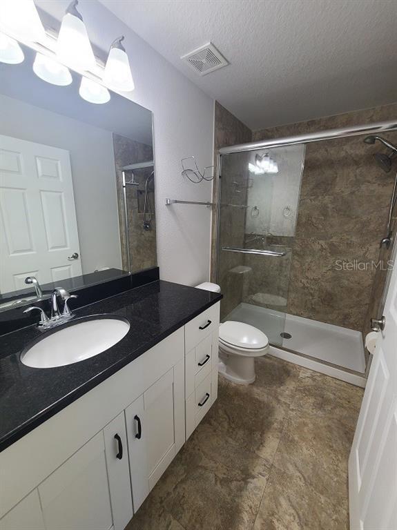 Building Photo - 5041 Royal Palms Wy