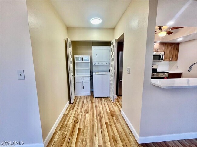 Building Photo - 6000 Timberwood Cir