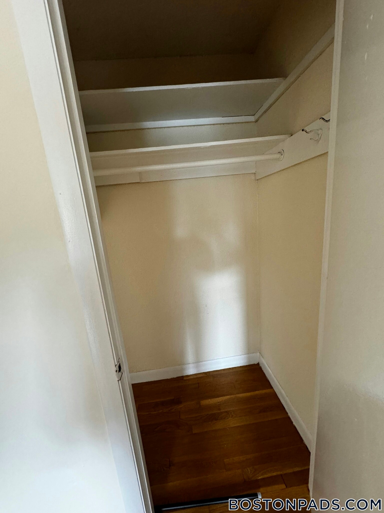 Building Photo - 90 Gardner St