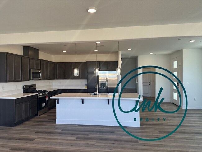 Building Photo - Beautiful and Modern Newly Built Townhome ...