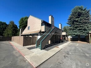 Building Photo - 1 bed, 1 bath Condo on Hayden