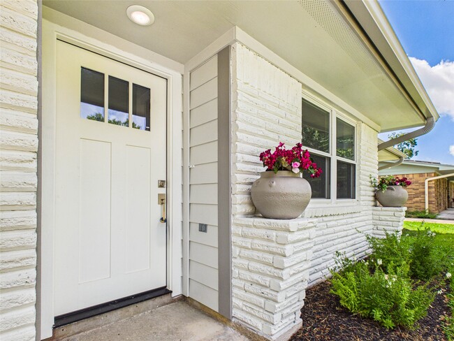 Building Photo - 135 Highland Terrace Dr