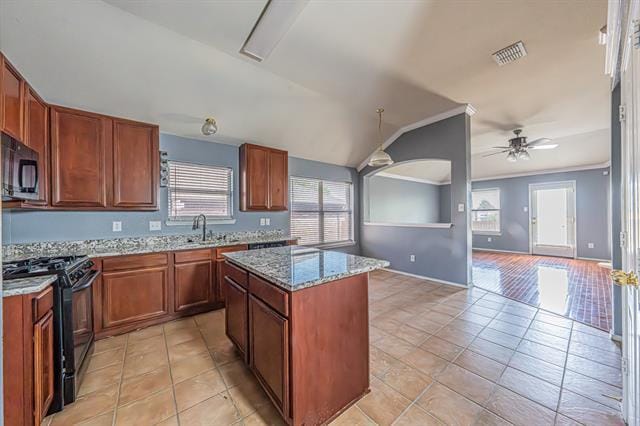 Building Photo - 8115 Guadalupe Rd