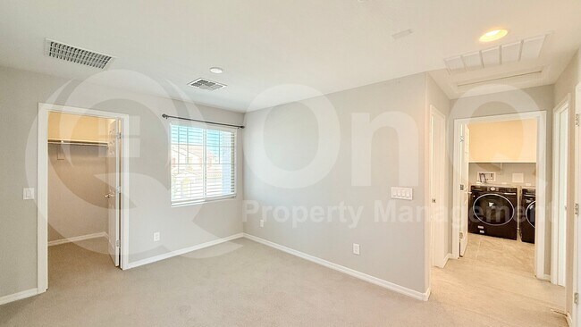 Building Photo - 8815 W Marshall Ave