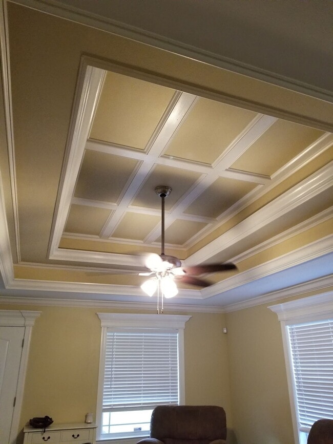 Building Photo - 48 Ruby Ln