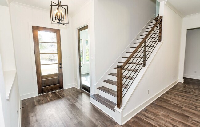 Building Photo - 18219 Polo Meadow Dr