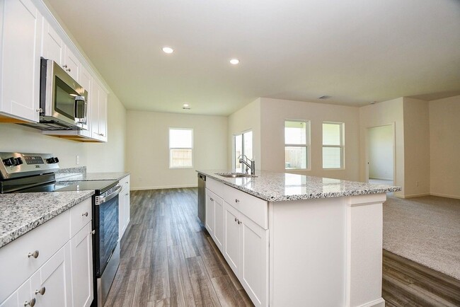 Building Photo - 5906 Bright Keel Dr