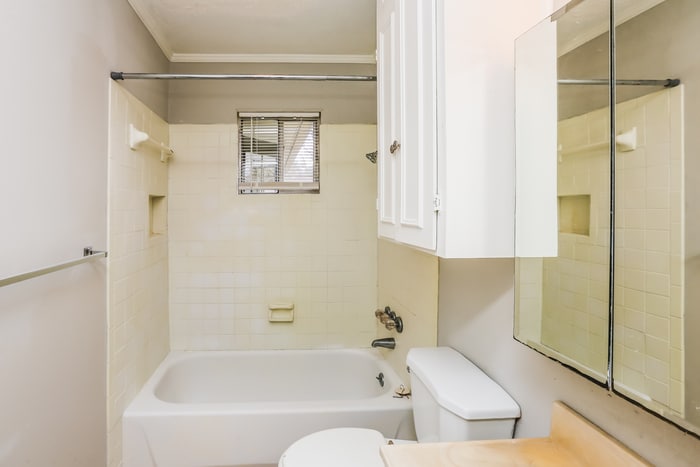 Building Photo - 320 Southridge Dr