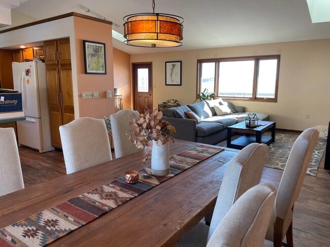 Building Photo - 6500 Co Rd K