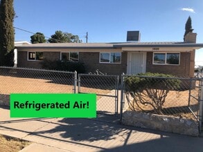 Building Photo - 5800 Bobwhite Ave