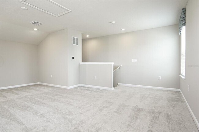 Building Photo - 1892 Basenji Dr