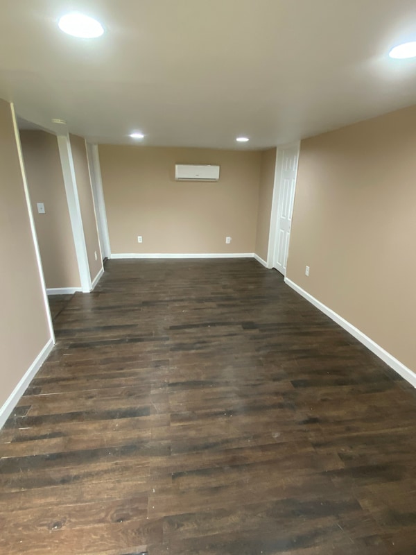 Building Photo - 207 W Calhoun St