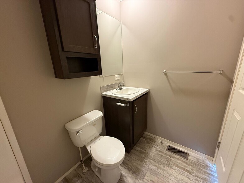 Building Photo - 11786 Cascade Cir