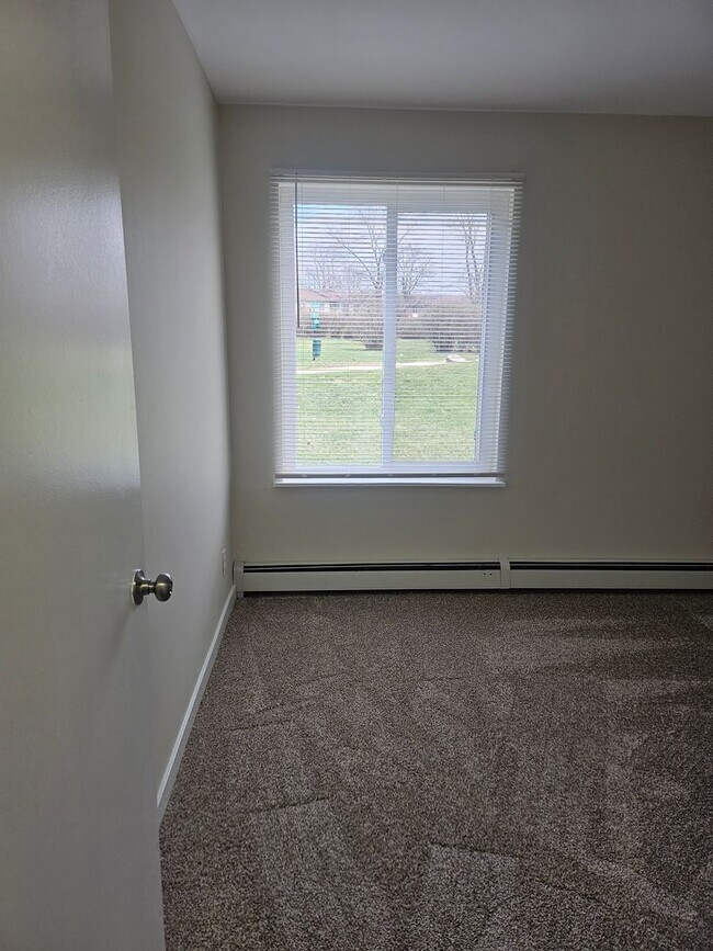 Building Photo - 1500 Light Road