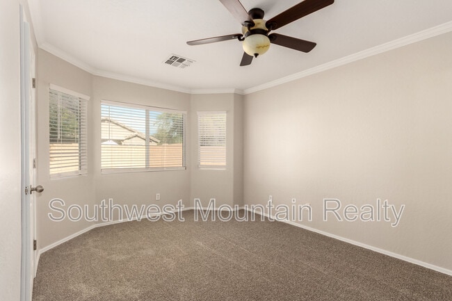 Building Photo - 4136 E Sierrita Rd